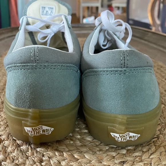 Men’s Vans - Picture 8 of 11